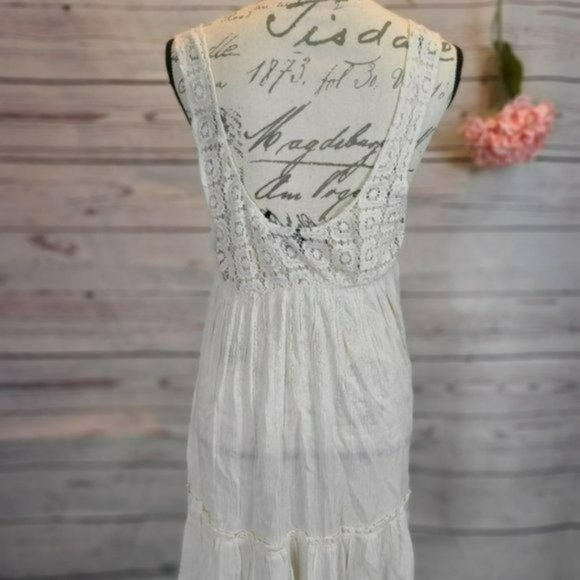 UO Out from Under Classic White Lace Dress - Picture 5 of 6